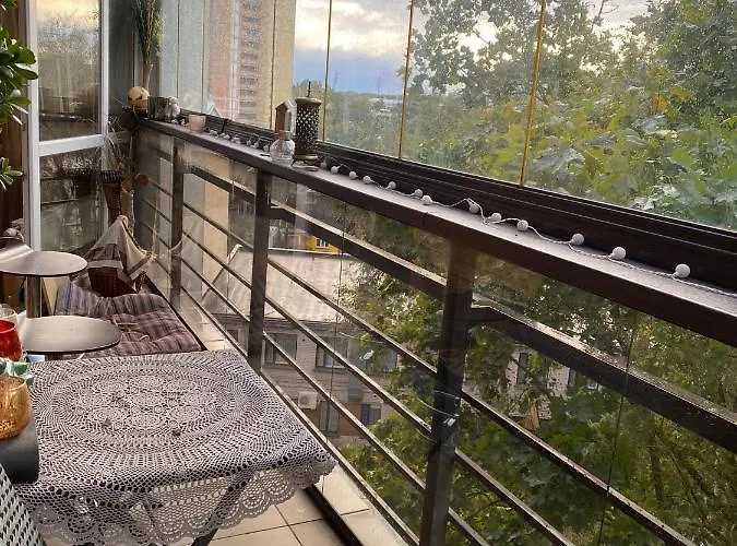 Apartment Luxury Penthouse 6th Of 6 Stock Building 2 Bed Apartment, 1 Br *