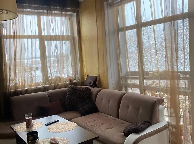 Apartment Luxury Penthouse 6th Of 6 Stock Building 2 Bed Apartment, 1 Br *